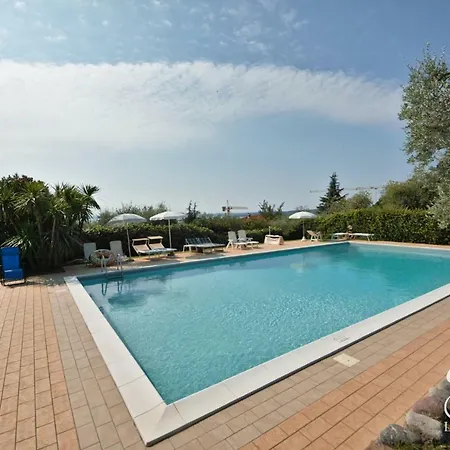 Panorama Apartment Moniga del Garda